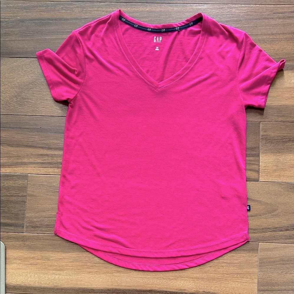 Woman’s gap slub tee
